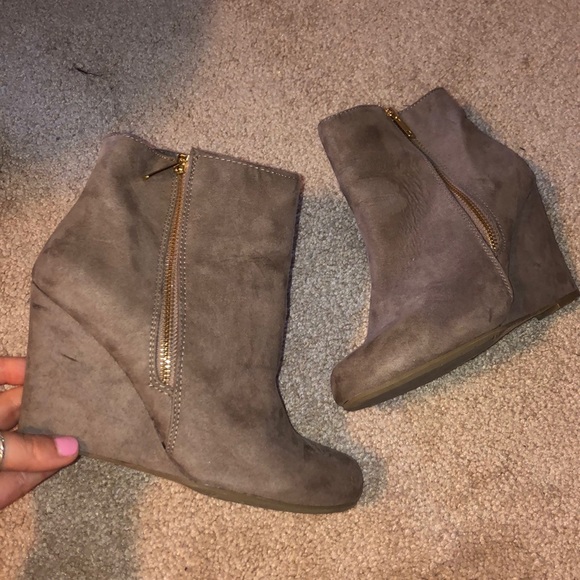 Report Shoes - taupe wedge booties Report Shoes - taupe wedge booties